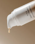 Load image into Gallery viewer, Super Vitamin C 30ml
